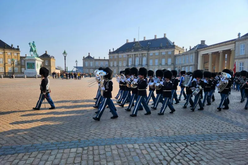 Copenhaga: Visita guiada a pé + passeio de ferry