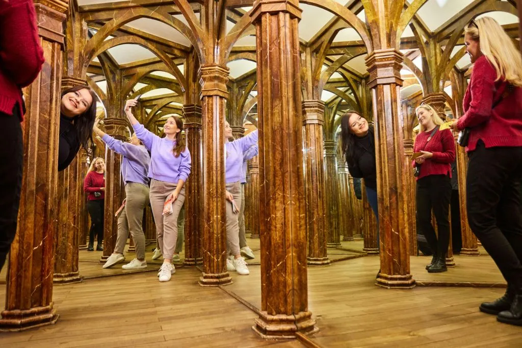 Prague Visitor Pass: Admission to 70+ Attractions + Public Transport