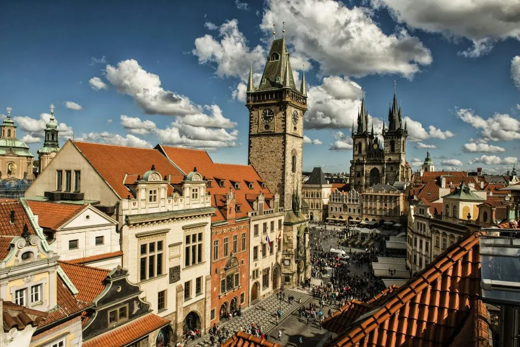 Prague Visitor Pass: Admission to 70+ Attractions + Public Transport