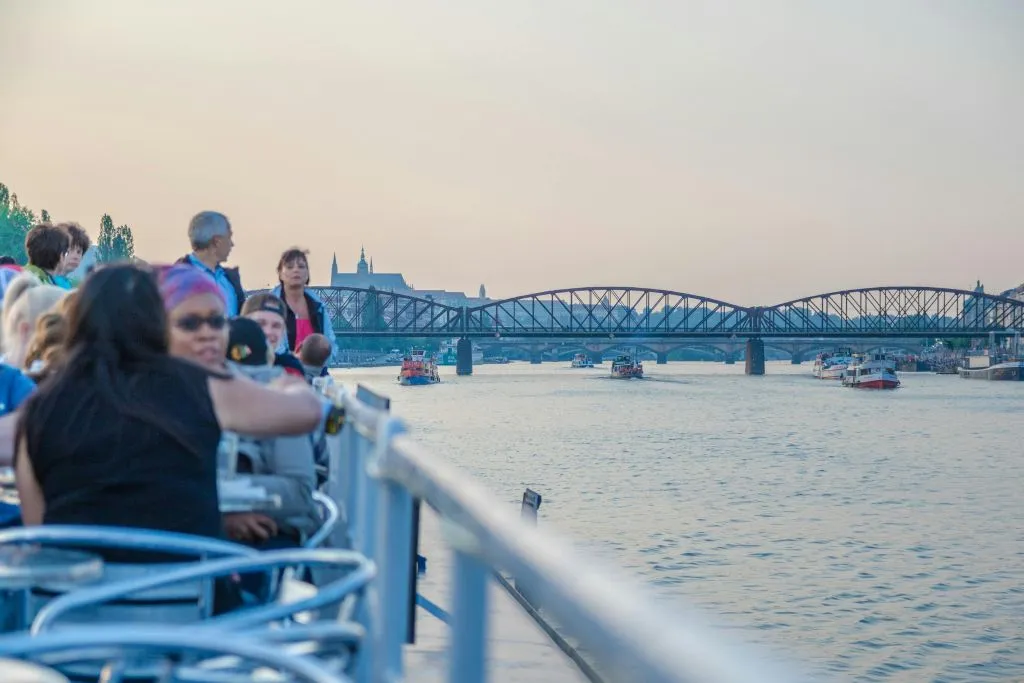 Prague : Croisière fluviale + Guide audio