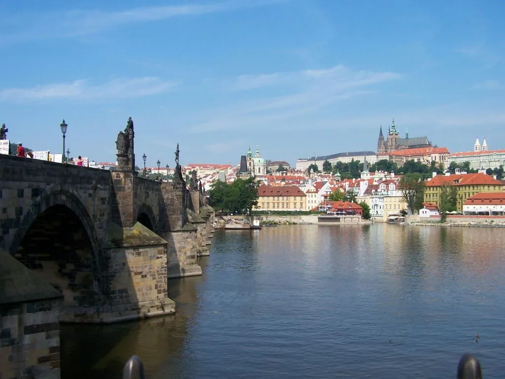 Prague : Croisière fluviale + Guide audio