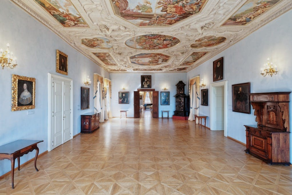 Prague Castle & Lobkowicz Palace: Entry Ticket