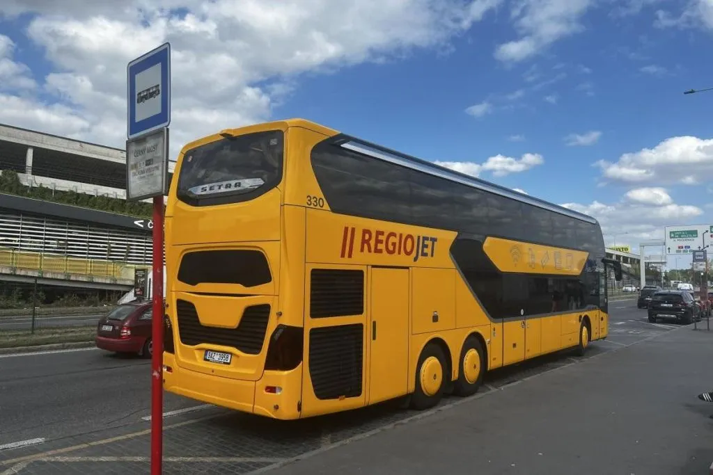 Prague : Transfert en bus vers/depuis l'aéroport de Prague et le centre ville