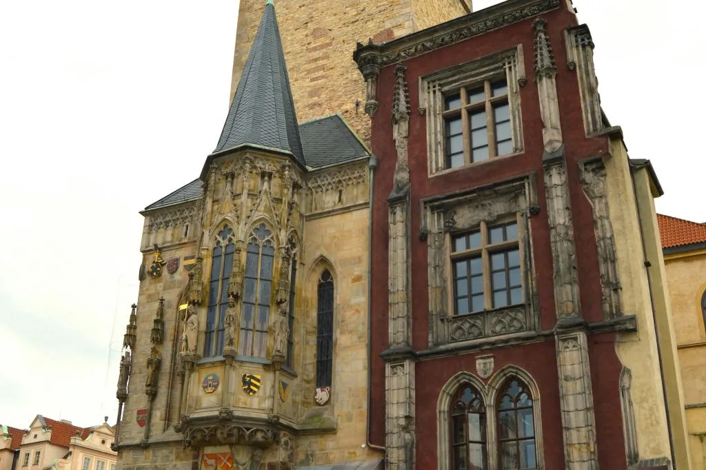 Musée national de Prague : Billet d'entrée + visite guidée de la ville avec audioguide