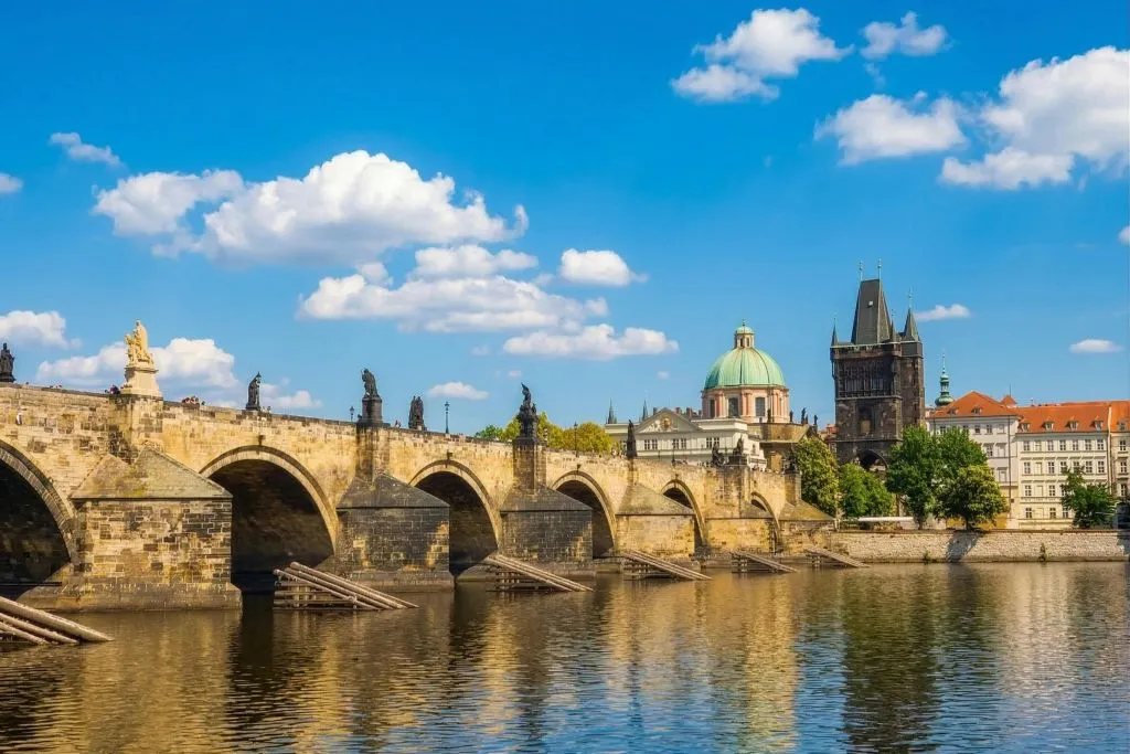 Charles Bridge with Mobile Guide, Tower Admission & Optional VR Experience