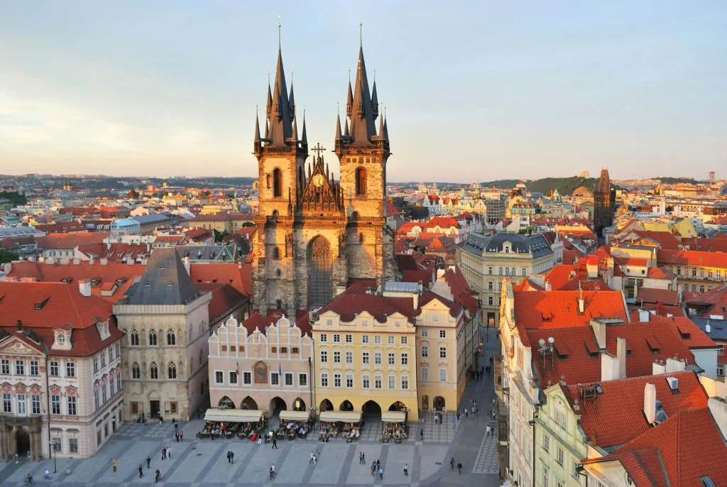 Visite guidée vieille ville et quartier juif de Prague + galerie Robert Guttmann