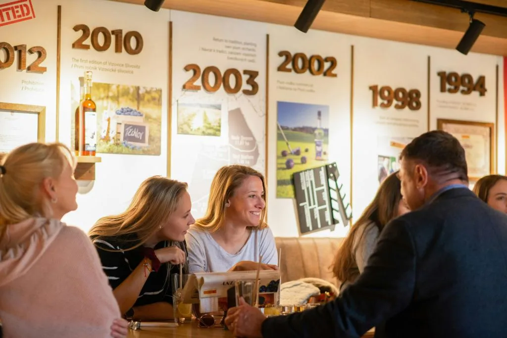 Musée Slivovitz avec dégustation d'eau-de-vie de prune et réalité virtuelle 5D