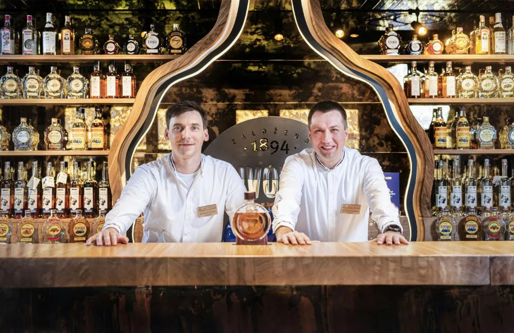 Musée Slivovitz avec dégustation d'eau-de-vie de prune et réalité virtuelle 5D