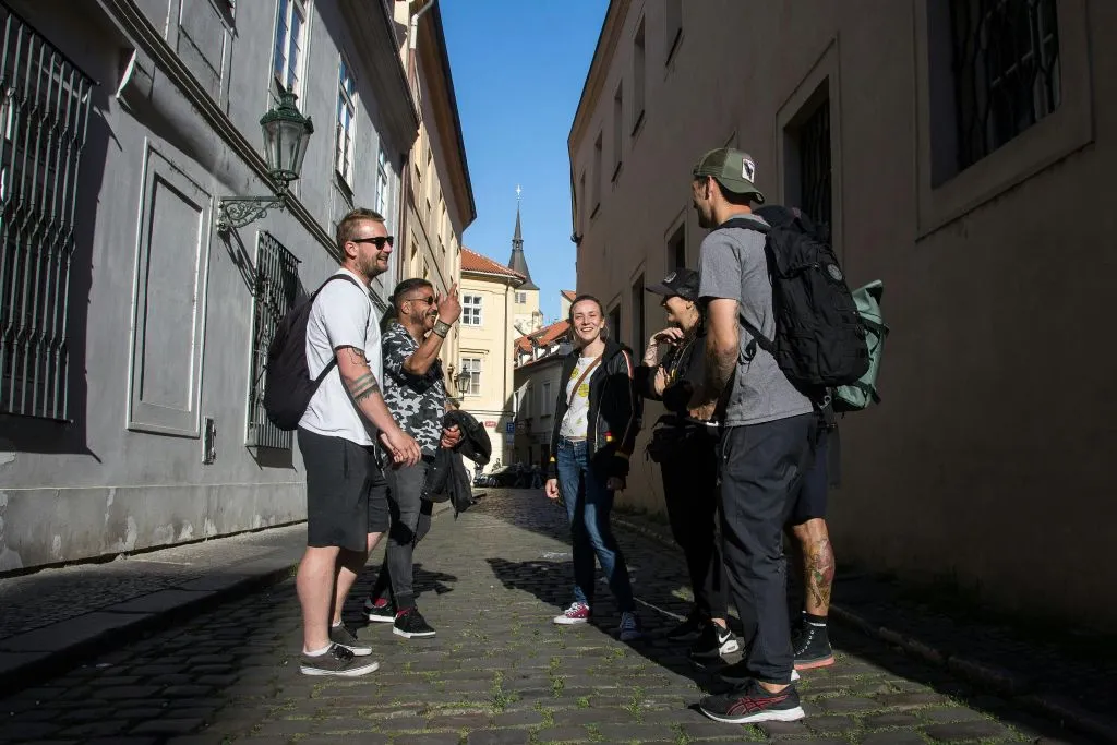 Praga: Visita guiada a la Ciudad Vieja con degustación de comida y cerveza