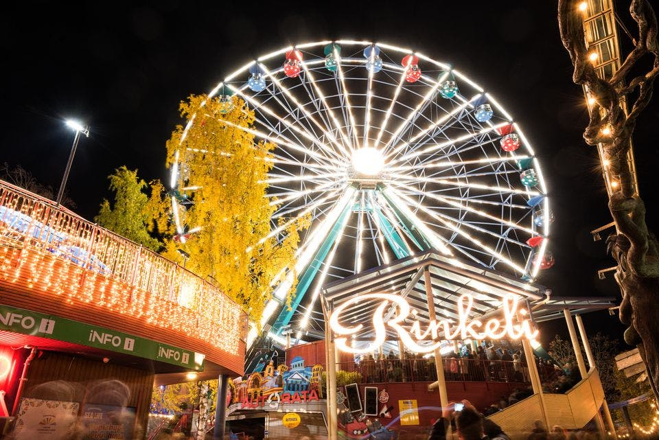 Parque de atracciones Linnanmäki: Atracciones ilimitadas