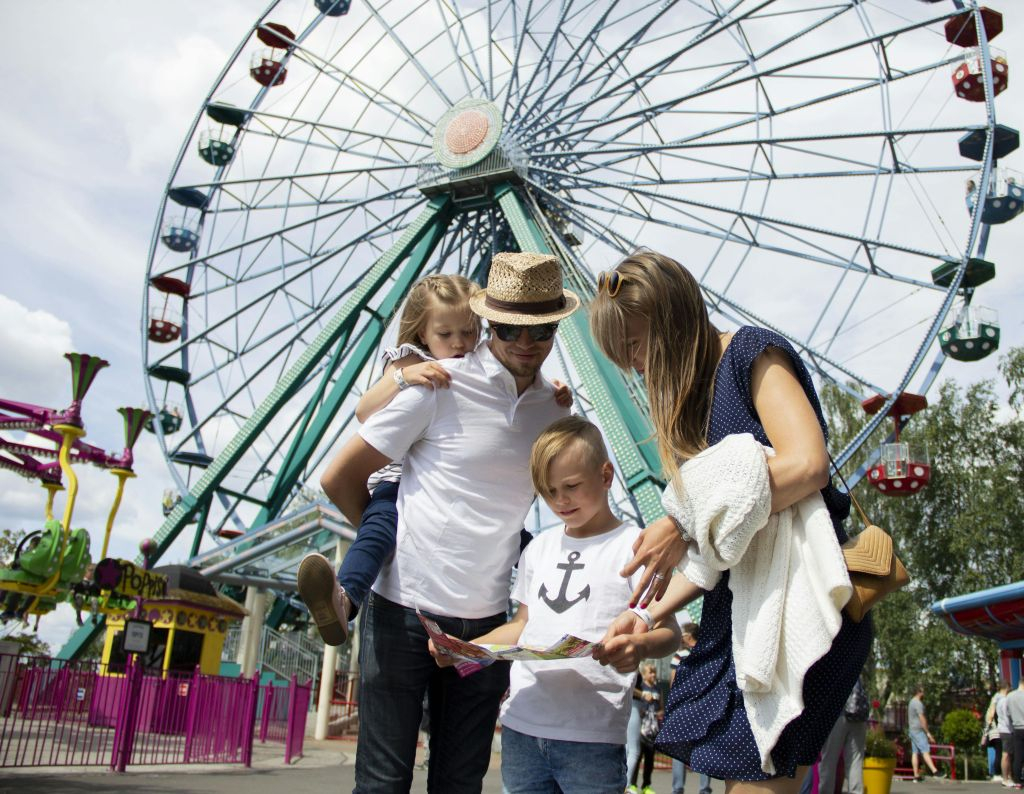 Parque de atracciones Linnanmäki: Atracciones ilimitadas