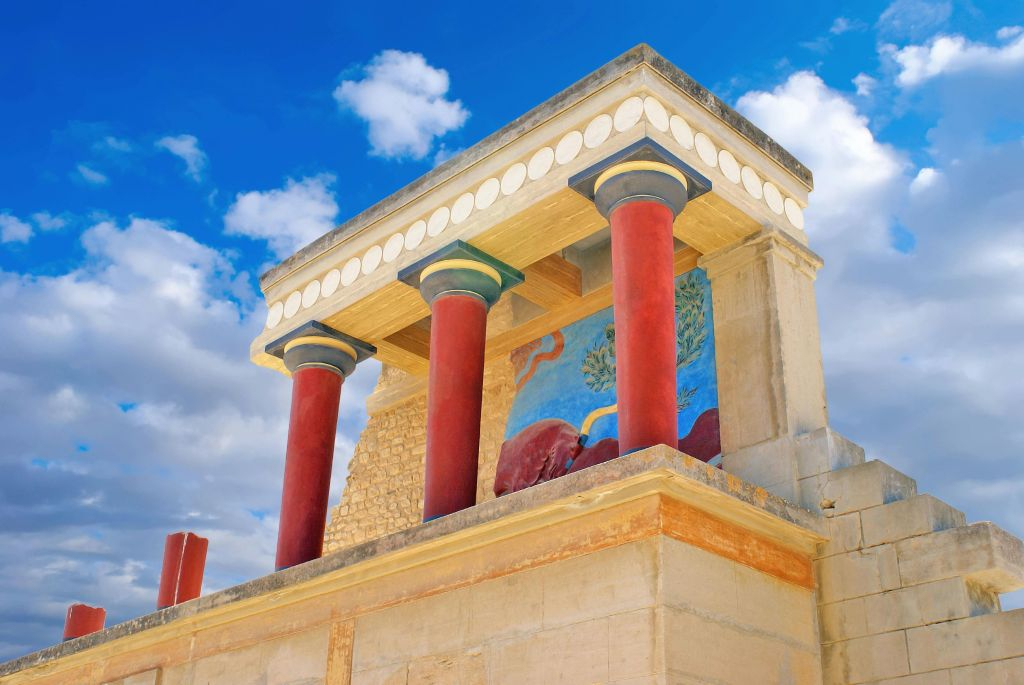 Palace of Knossos: Entry Ticket + Digital Hellenic Heritage Guide