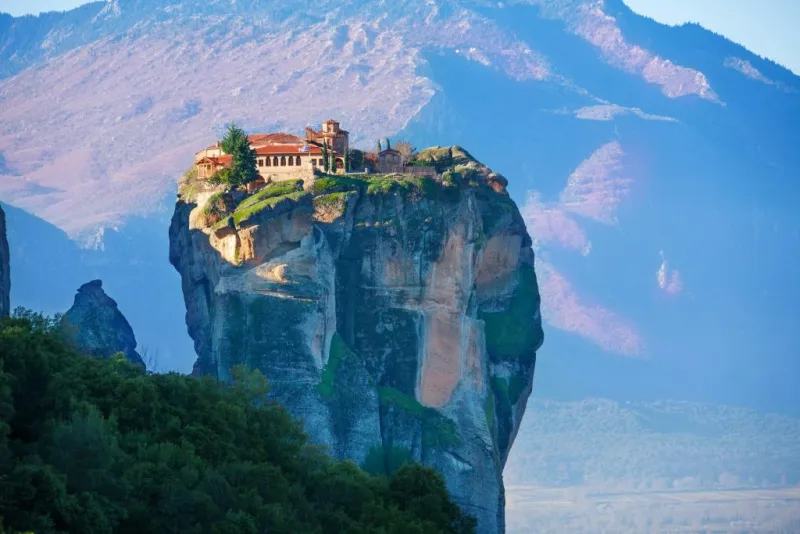 Meteora: Excursão de dia inteiro saindo de Atenas com almoço + audioguia