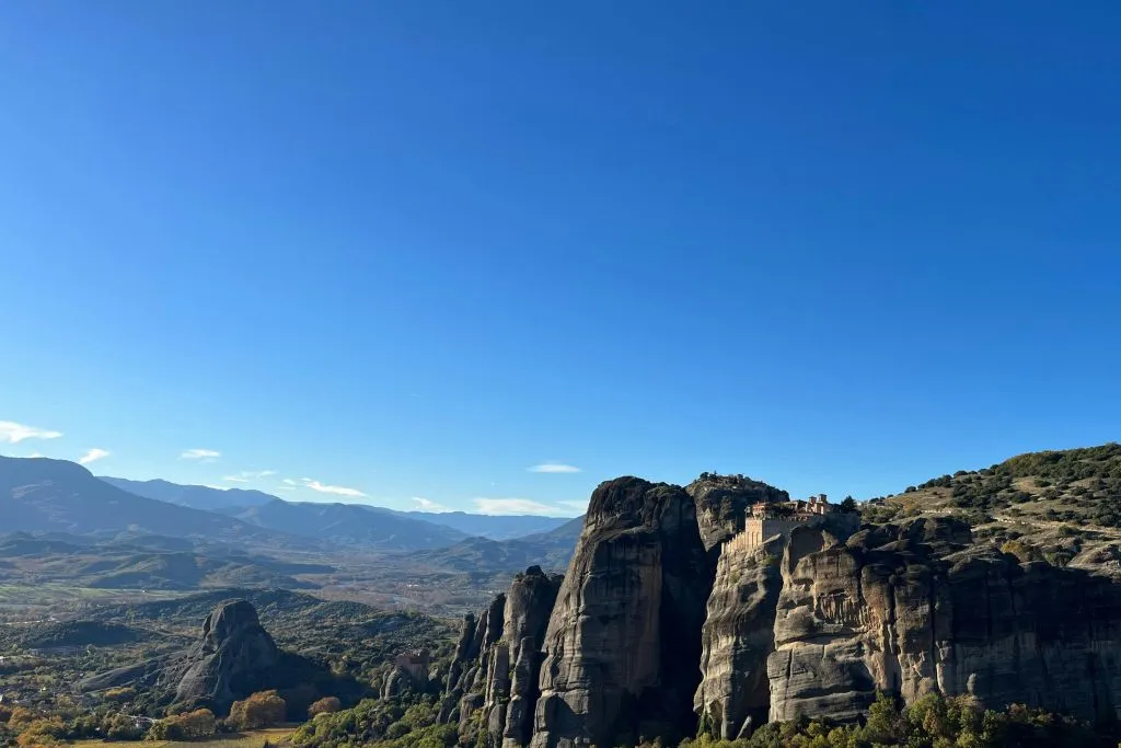 Meteora: Excursão de dia inteiro saindo de Atenas com almoço + audioguia