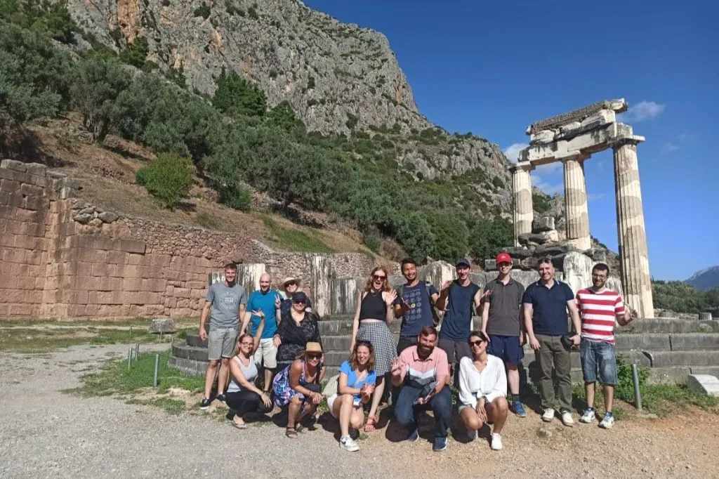 Delphes : VR Tour + Transport depuis Athènes (sans entrée)
