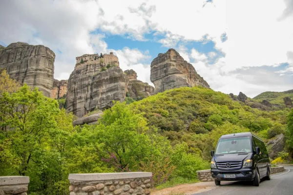 Meteora: Excursão de um dia a partir de Atenas