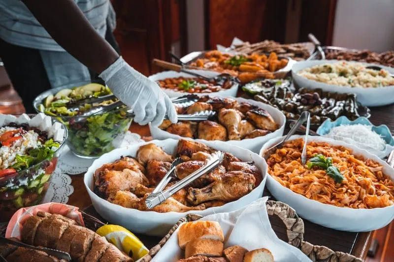 Agistri, Moni ed Egina: Crociera in barca a vela con pranzo e spuntini da Atene