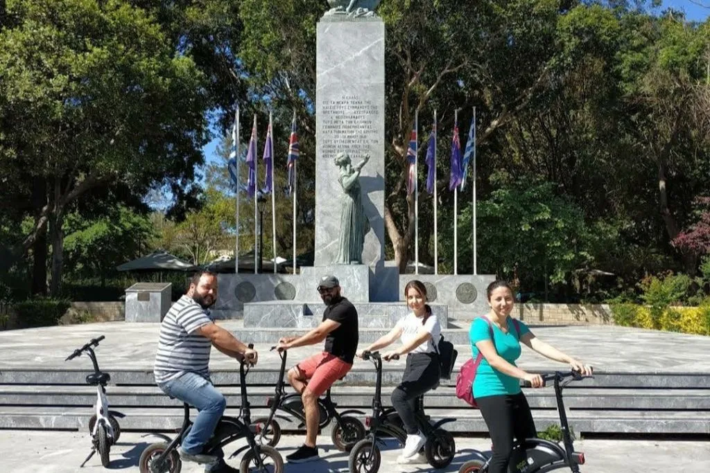 Héraklion : Visite de la ville en Ecobike + dégustation de mets et de vins