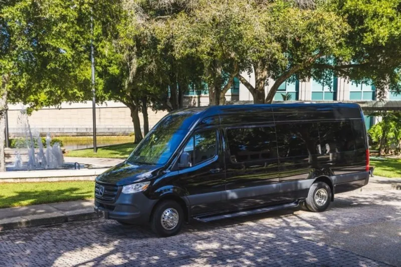 Athènes : Mini bus privé depuis/vers l'aéroport d'Athènes