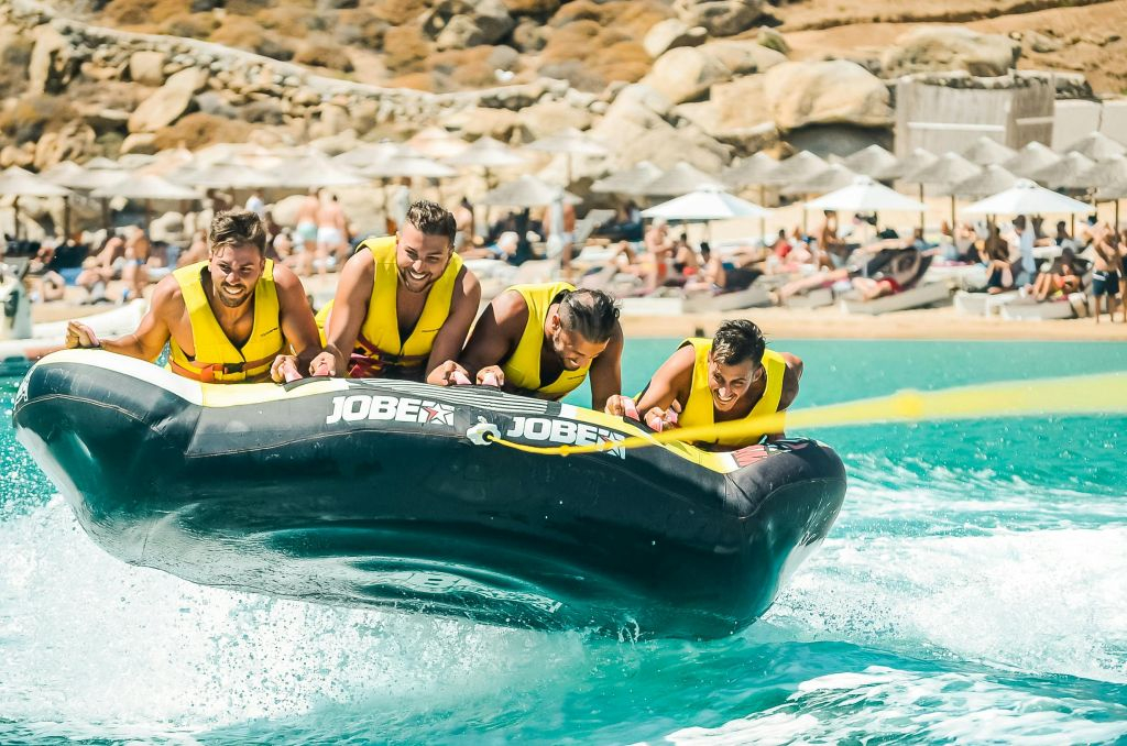 Mykonos Super Paradise Beach: Tubing Water Rental