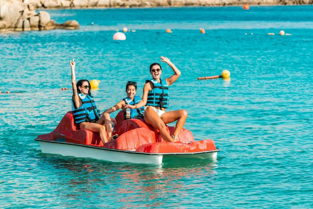 Mykonos Super Paradise Beach: noleggio kayak e pagaia
