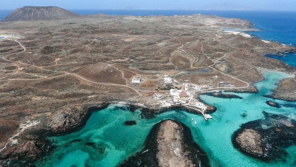 Isla de Lobos: Ferry desde Corralejo