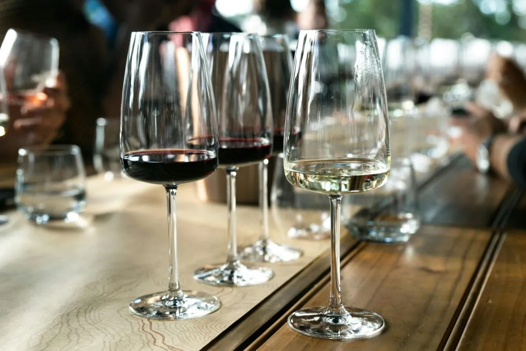 Lisbon: Guided Wine Tasting Experience