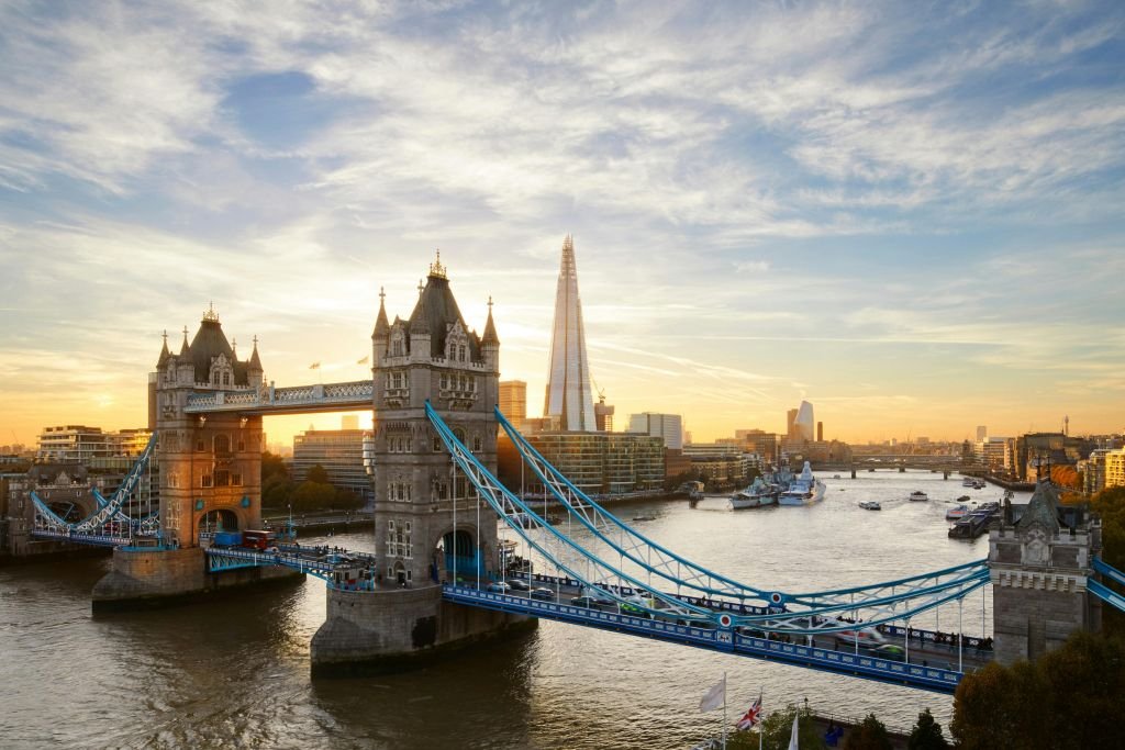 PG Tips Afternoon Tea and Sightseeing Bus Tour
