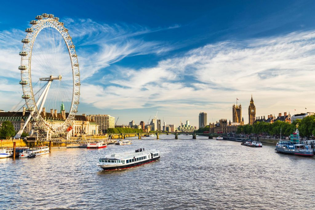 PG Tips Afternoon Tea and Sightseeing Bus Tour