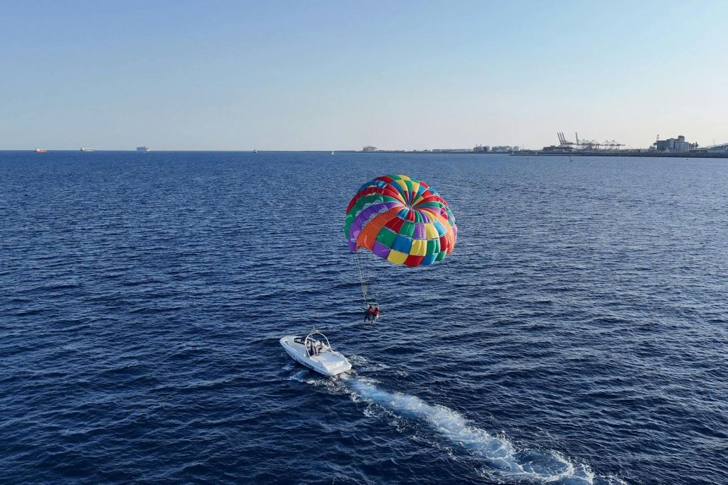 Barcelona: Parasailing Experience