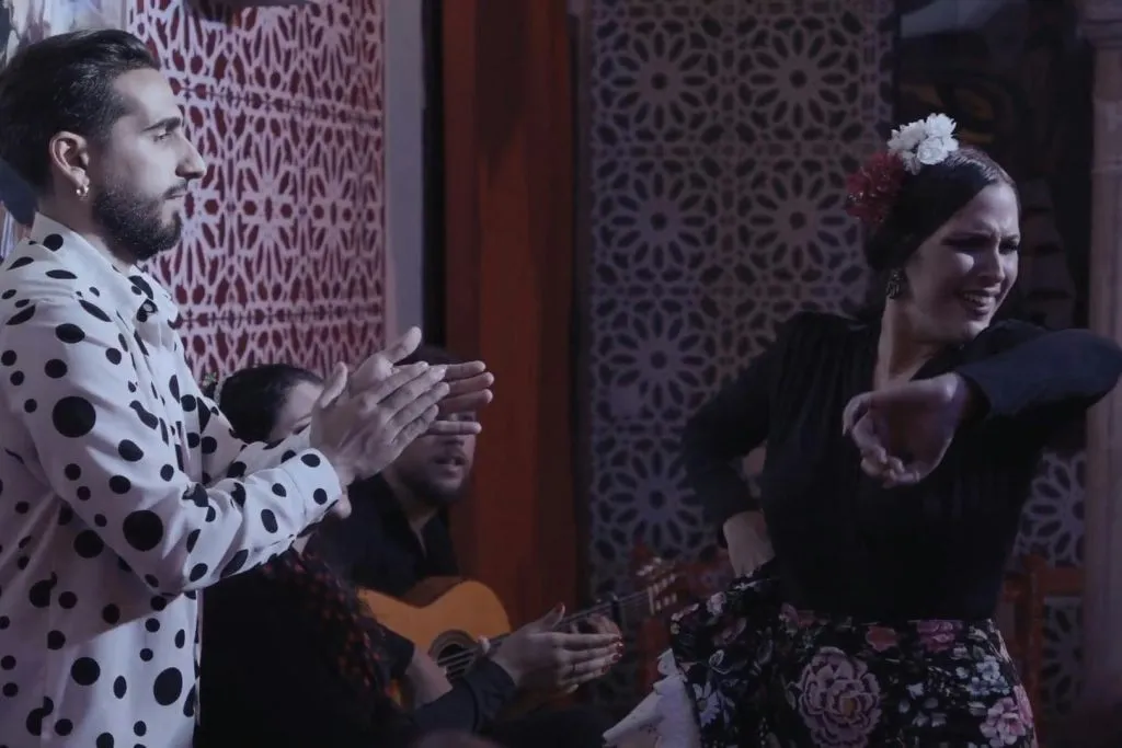 Santa Cruz Sevilla: Espectáculo Flamenco Mariscal + Bebida