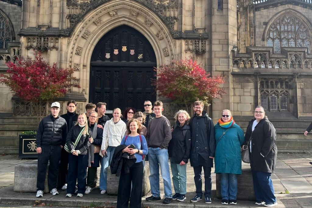 Manchester: Guided City Centre Walking Tour