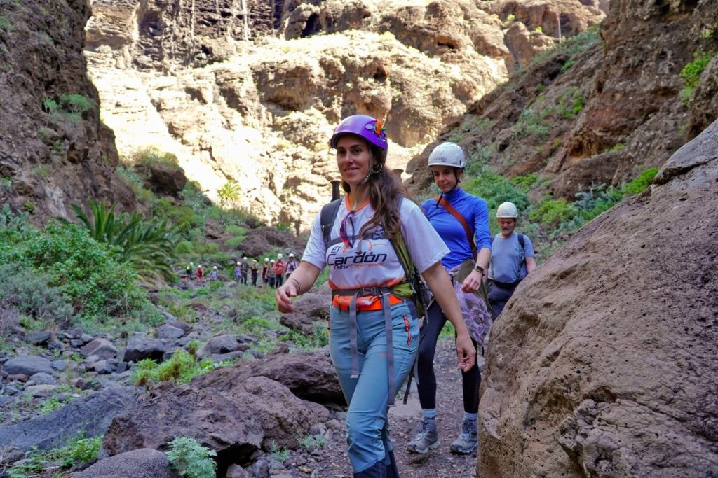 Barranco de Masca: Descenso Guiado + Paseo en Barco + Traslado