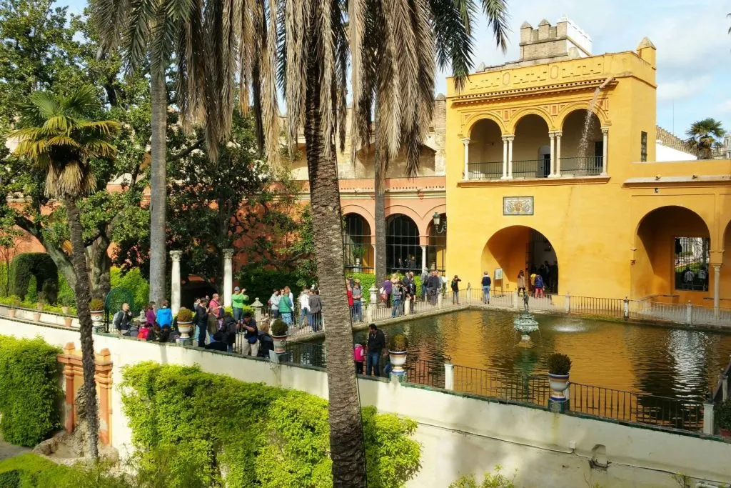 Real Alcázar de Sevilla: Entrada de acceso rápido + Tour guiado para grupos reducidos