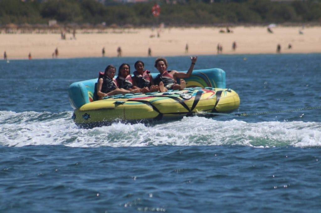 Albufeira: Passeio de Crazy Coach