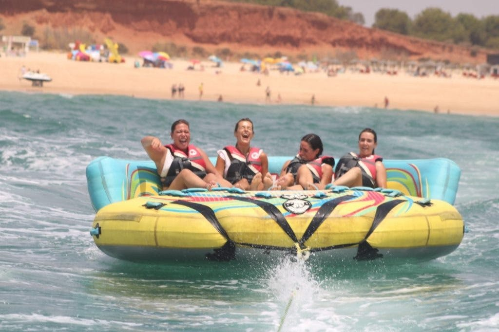 Albufeira: 10 minutos de Crazy Couch Ride