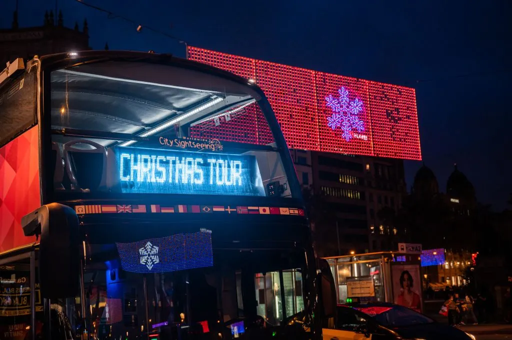 Barcelona Christmas Tour by Bus