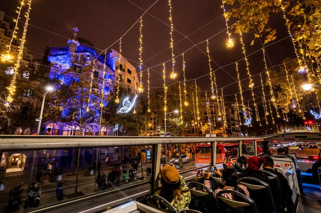 Barcelona Christmas Tour by Bus