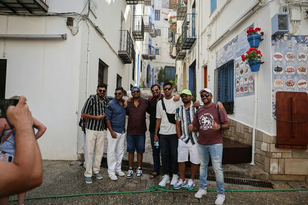 From Valencia: Peñíscola Day Tour + Game of Thrones Sites