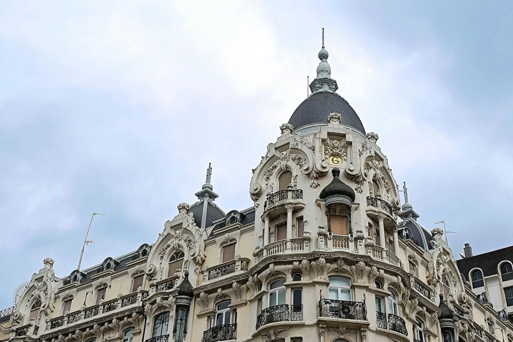Madrid: Guided Bike Tour