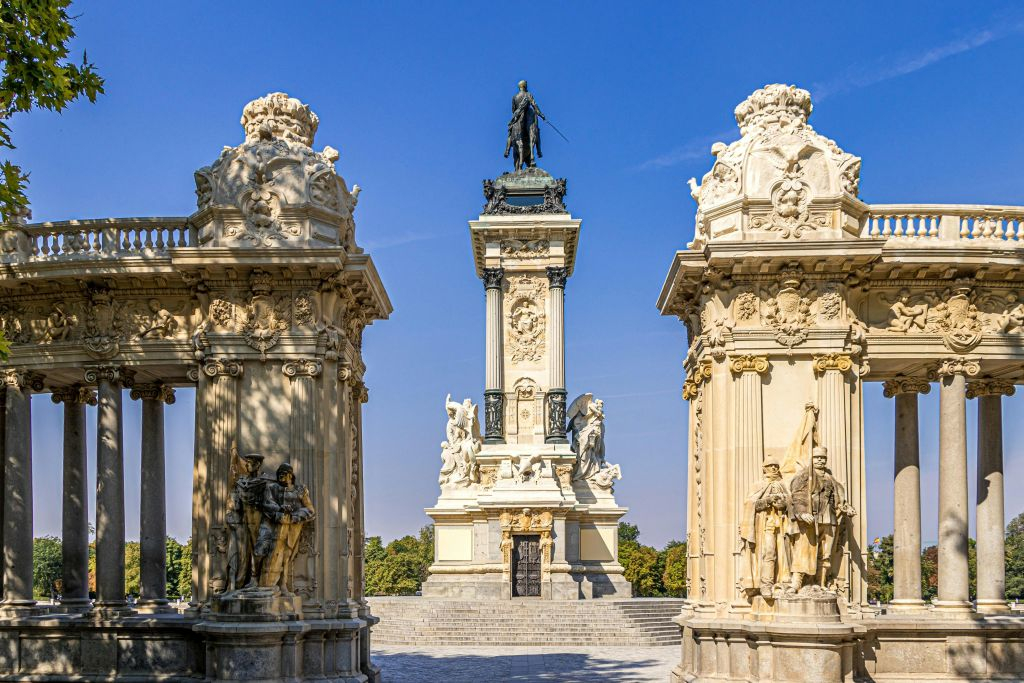 Madrid: Guided Bike Tour