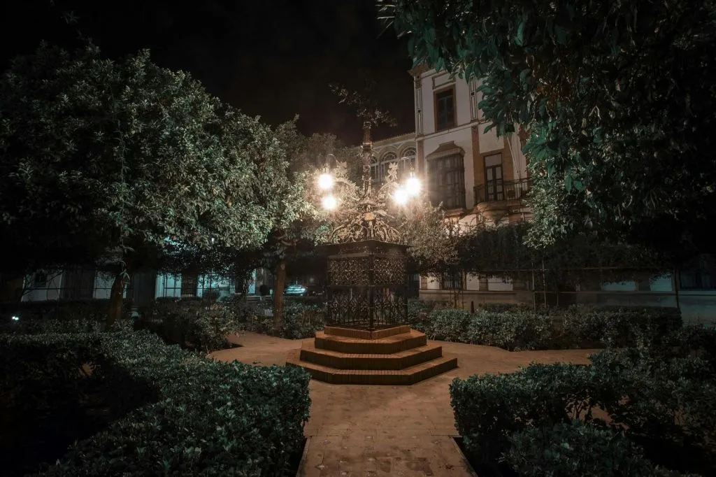 Sevilla: Visita Nocturna