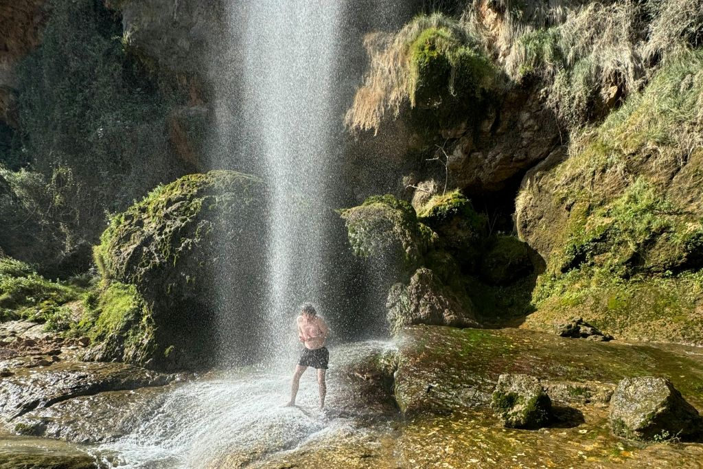 De Valência: Águas Termais de Montanejos e Cascata Salto de la Novia