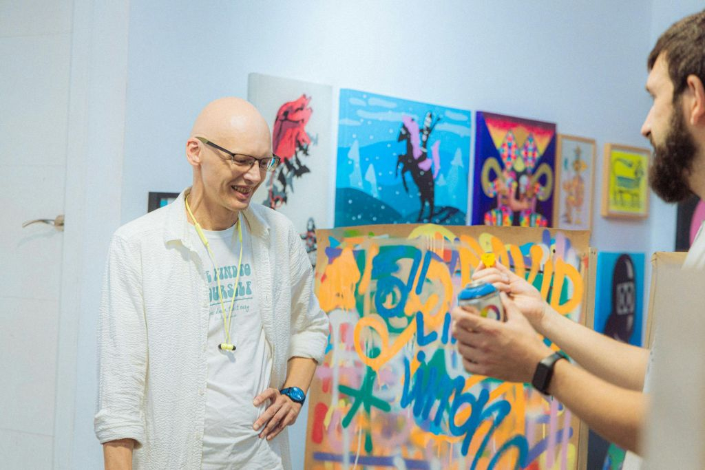 Valencia: Guided Graffiti Workshop & Urban Art Tour