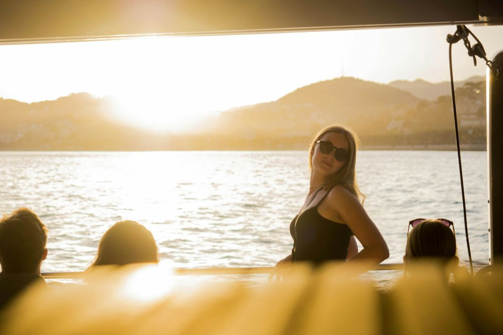 Valencia: Sunset Catamaran Tour