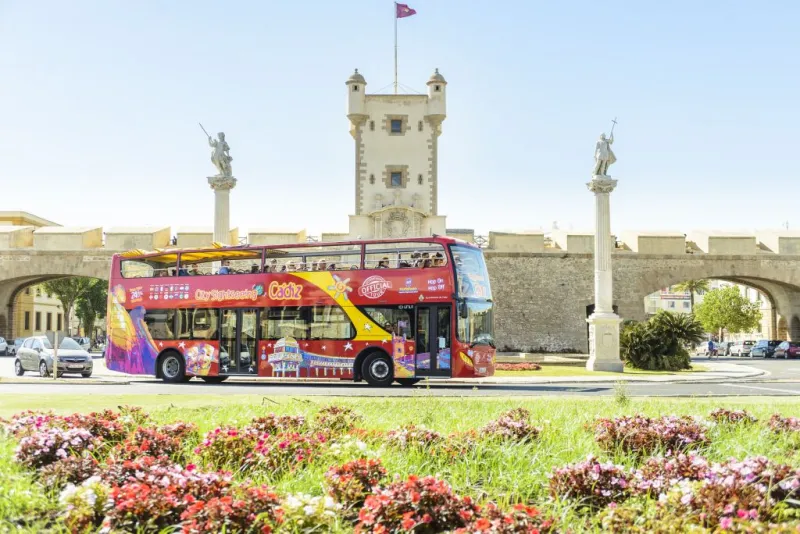 Hop-on Hop-off Bus Cádiz