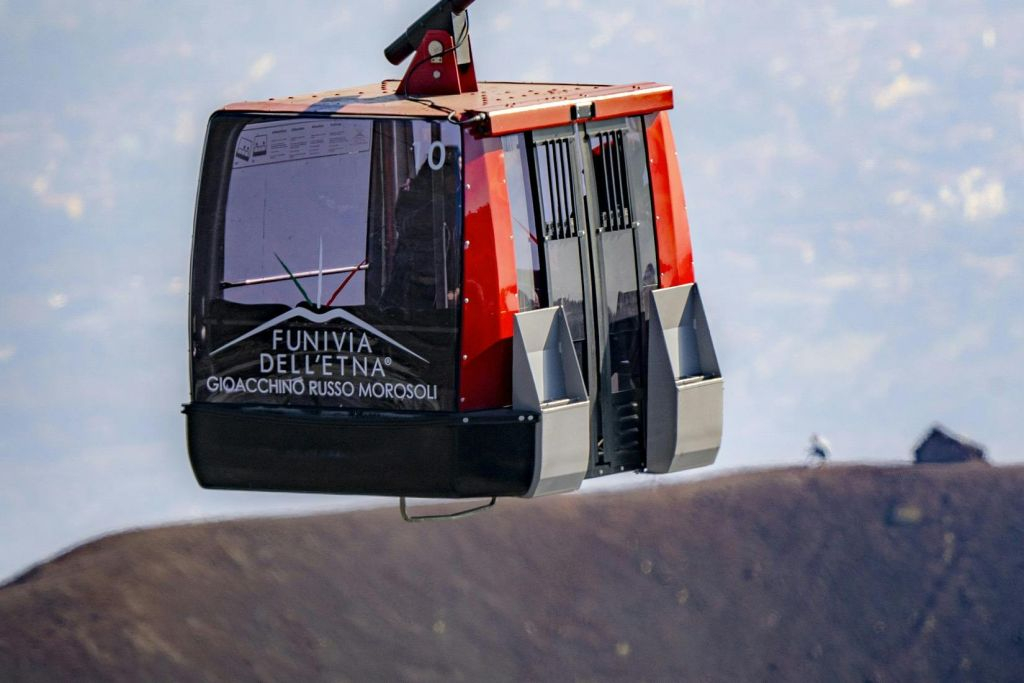Monte Etna: Biglietto di andata e ritorno per la funivia