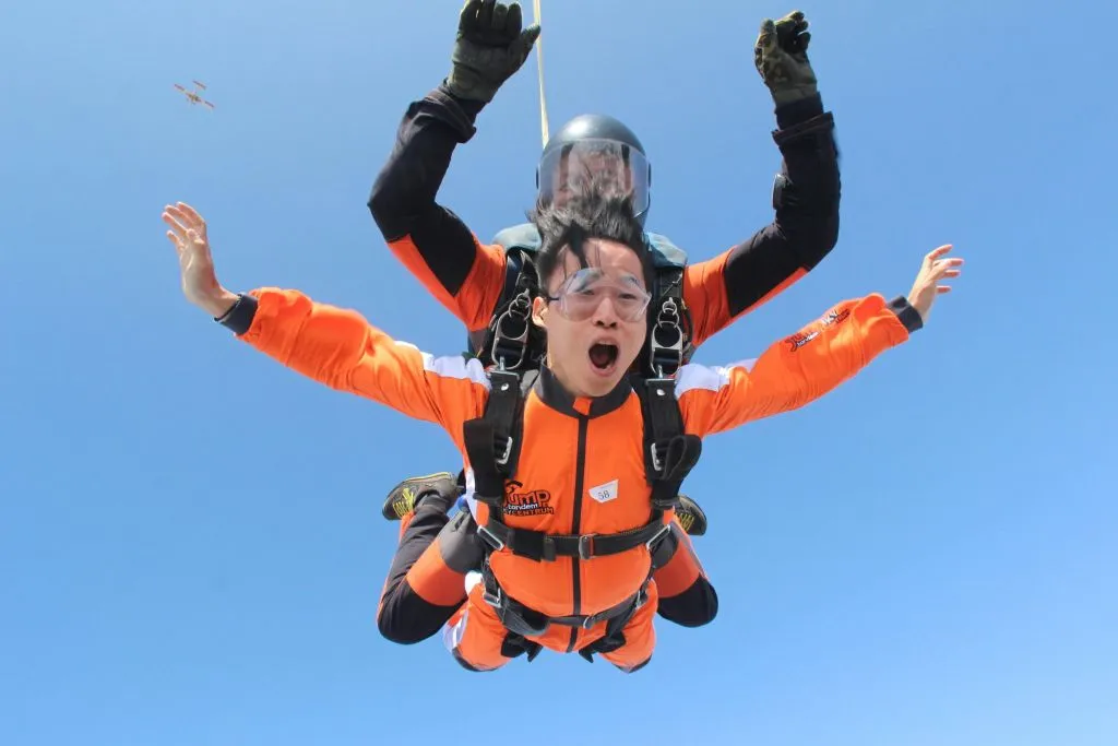 Prague: Tandem Skydiving Experience + Transfers