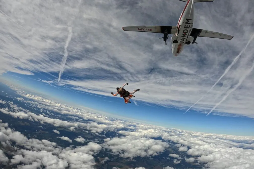 Prague: Tandem Skydiving Experience + Transfers