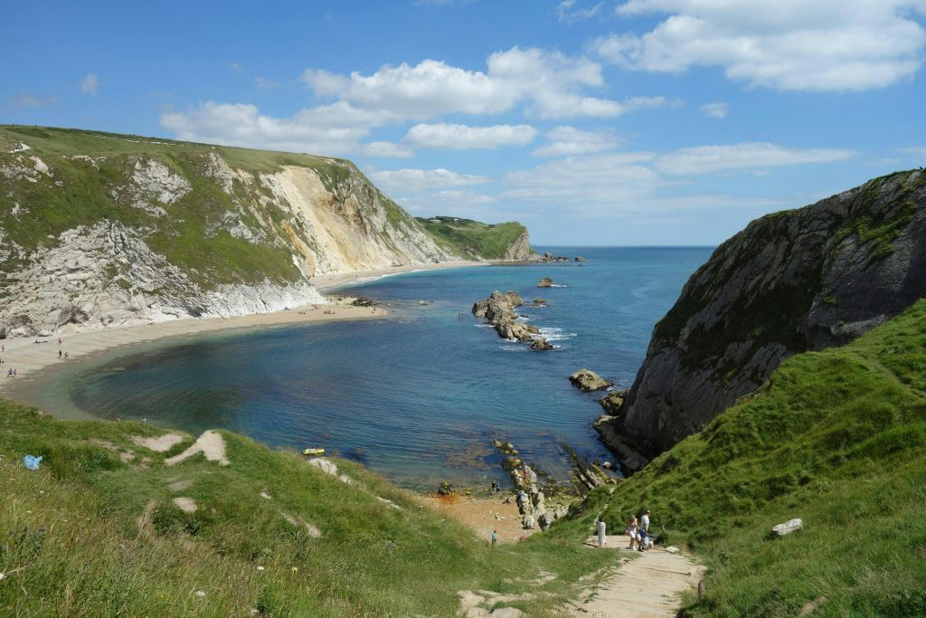 Salisbury & Jurassic Coast: Guided Day Trip from Bath